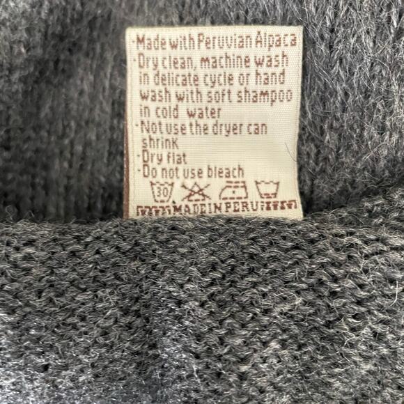The Little Alpacas House Mens Cardigan‎ Sweater Gray Wool Grandpa Academia Cozy - Picture 8 of 9